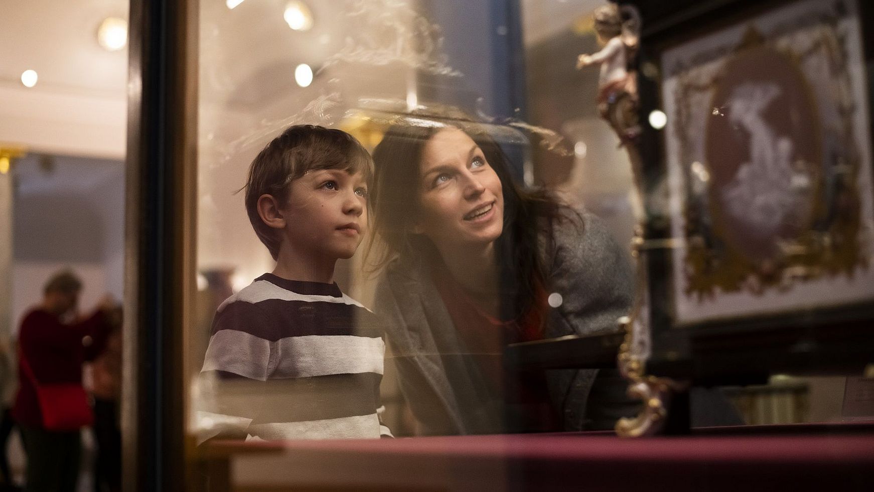 Familie und Kinder im Meissen Porzellan-Museum