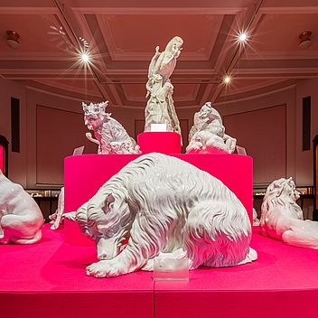 [Translate to English:] Tiermenagerie im Meissen Porzellan-Museum